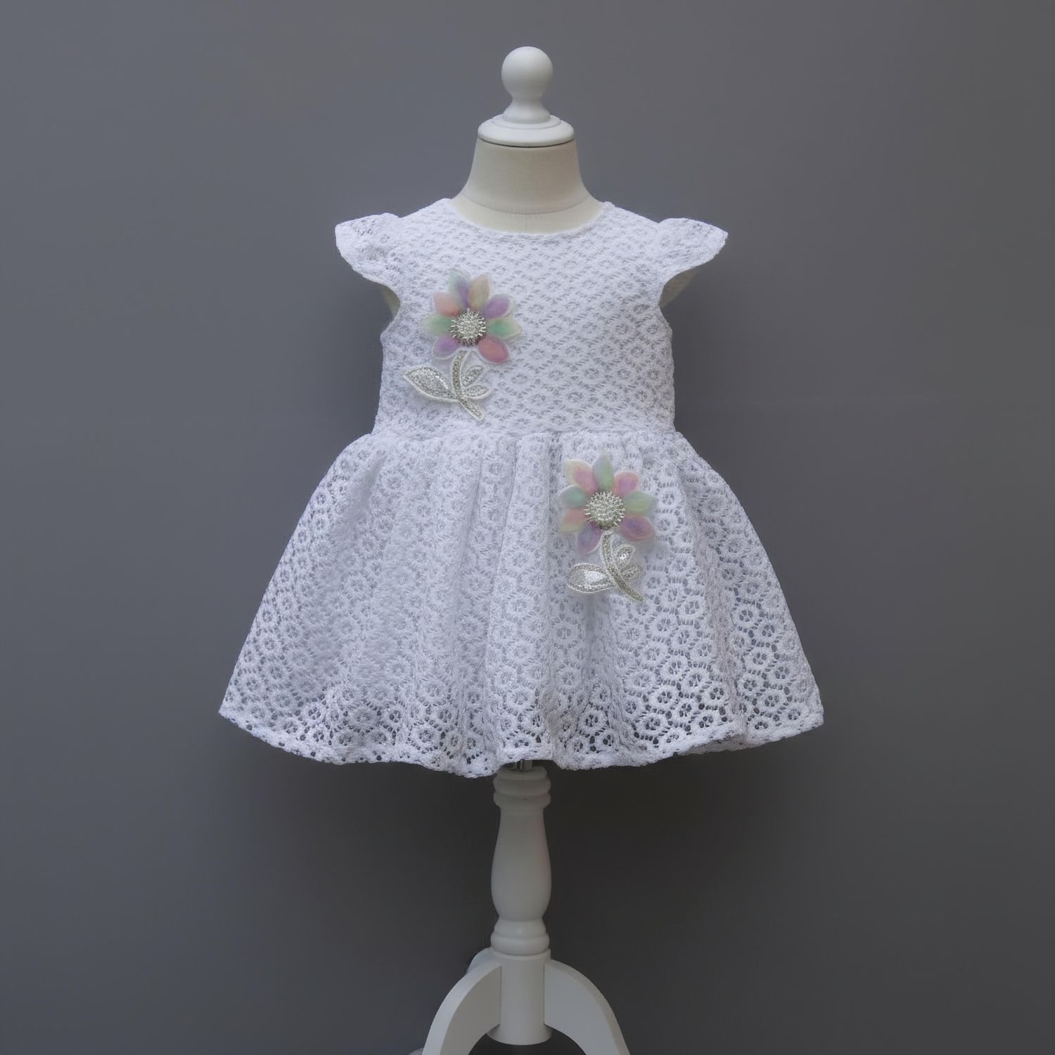 ​White Lace Party Wear Frock for Girls