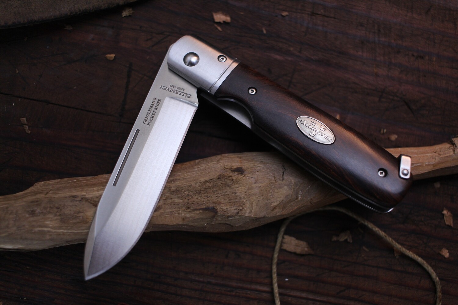 Fallkniven Gentleman's Folder 3" Liner Lock / Cocobolo / Satin Lam.CoS