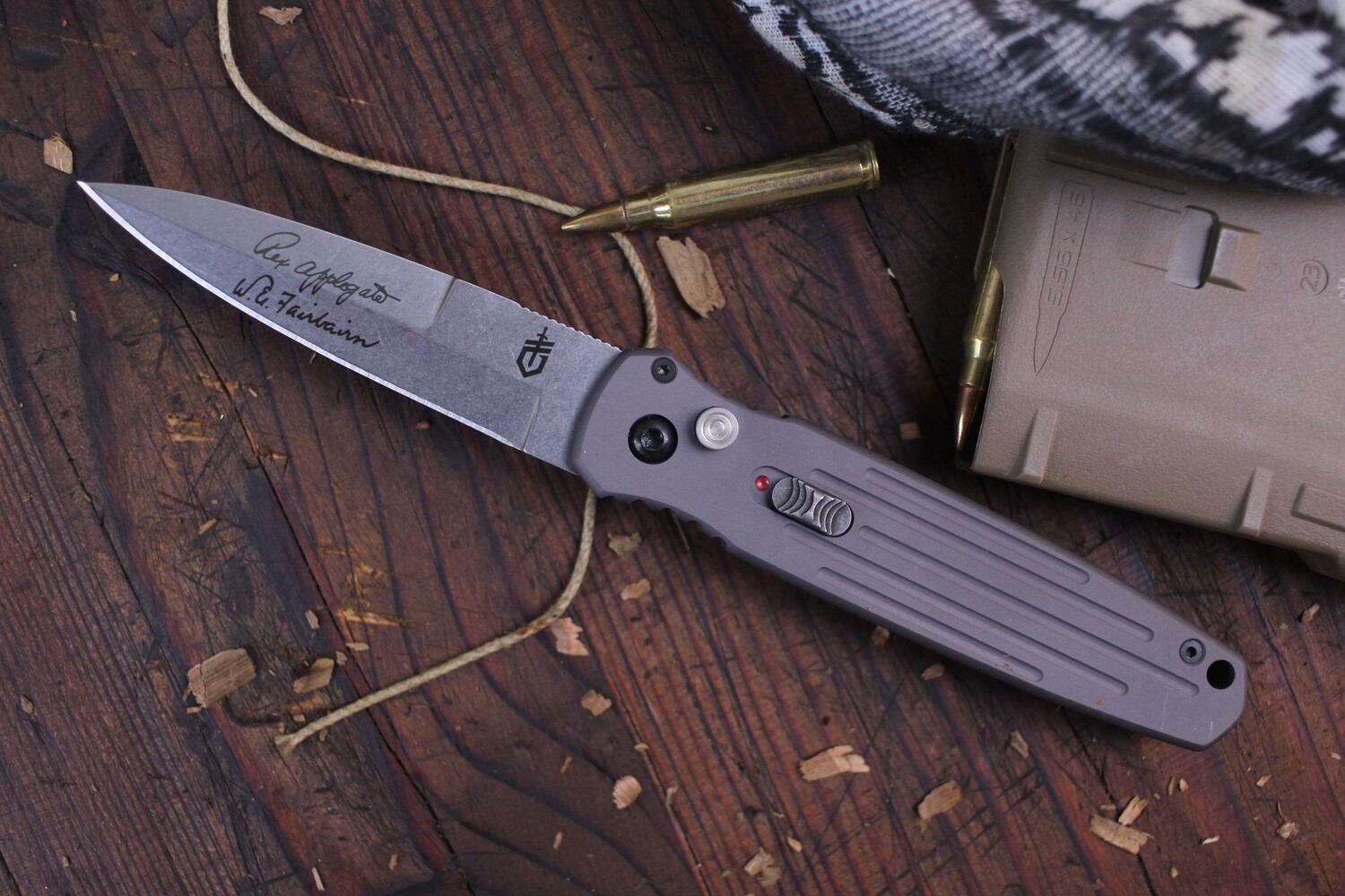 Gerber Covert 3.8" Auto Flipper / Gray Aluminum / Stonewash S30V