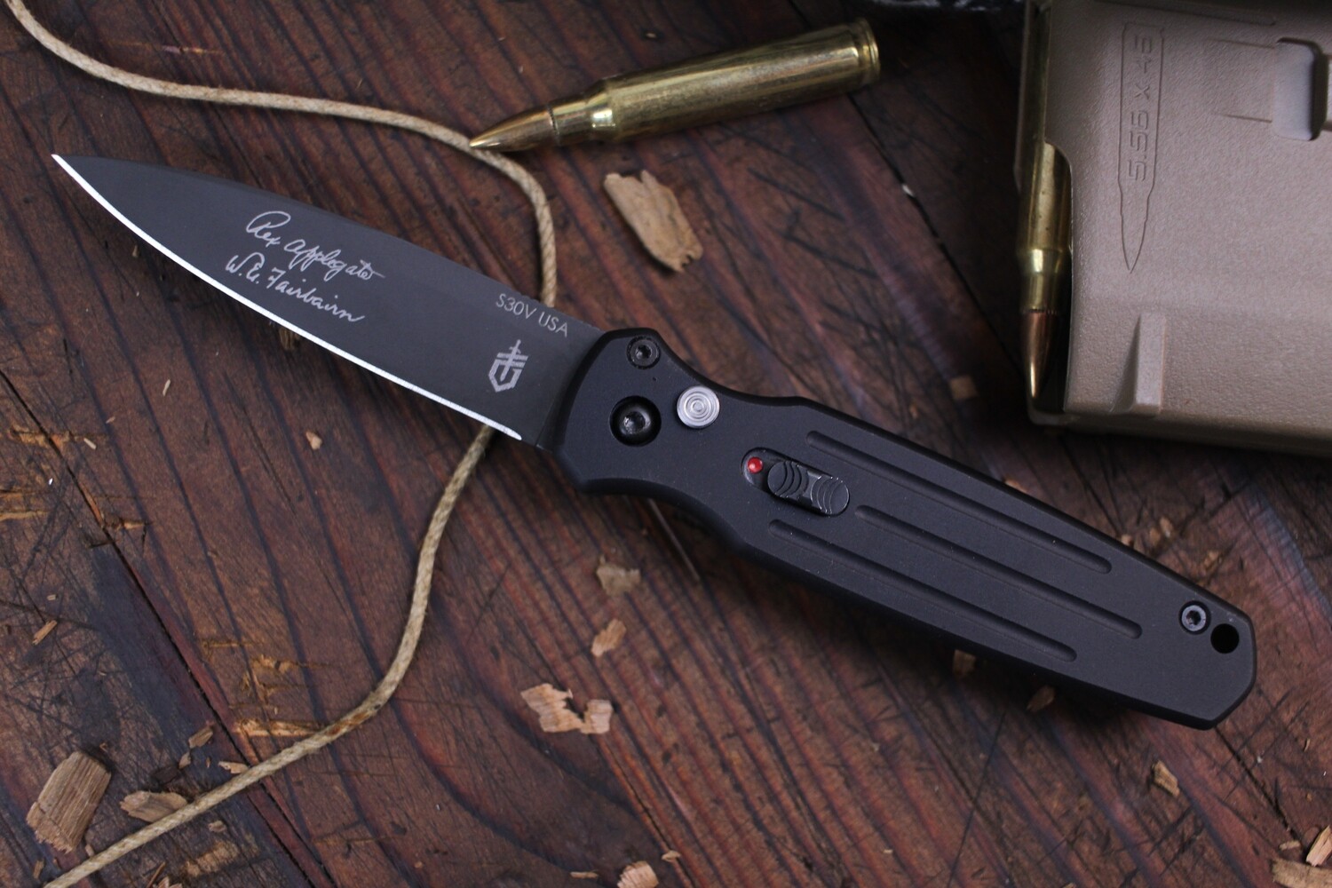 Gerber Mini Covert 2.8" Auto Flipper / Black Aluminum / Black S30V