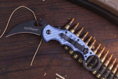 Fox Karambit 2.5" Liner Lock Knife / Blue Twill Carbon Fiber / Black N690