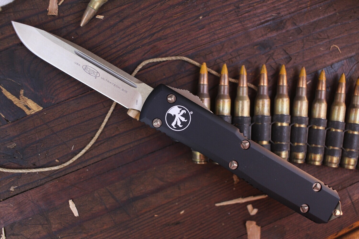 Microtech Ultratech 3.4&quot; S/E OTF Automatic Knife / Black / Bronze