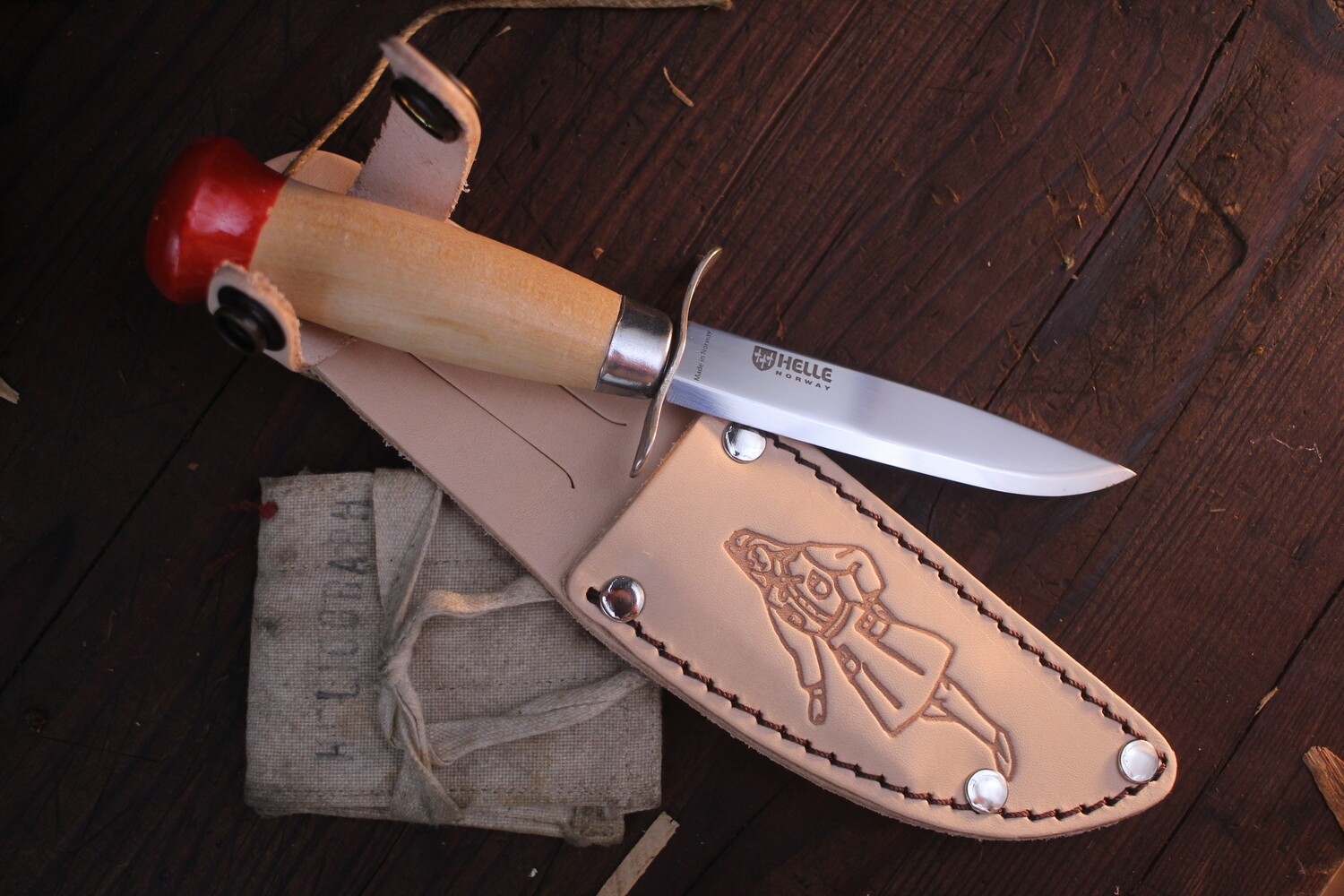 Helle Speidar 3.52” Girl Scout Fixed Blade / Birch &amp; Red Enamel / Satin 12c27