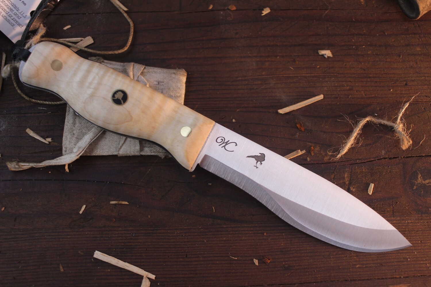 William Collins Black Bird 5.5&quot; Bush Knife / Maple With Black Liners &amp; Black Alaskan Pin / Satin AEB-L