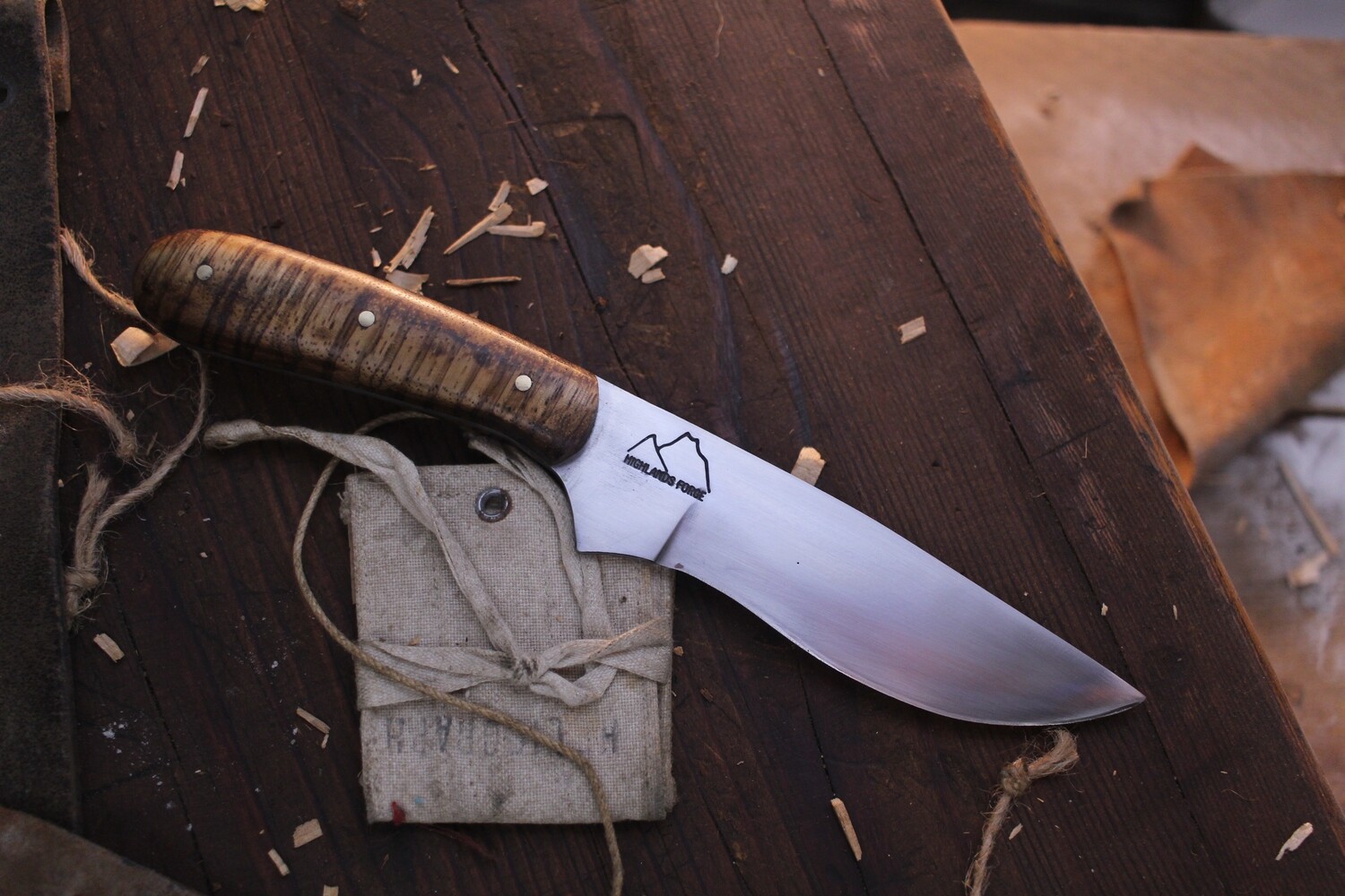 Highlands Forge 5" Fixed Blade Hunter / Zebra Wood /  Satin Forged 1095