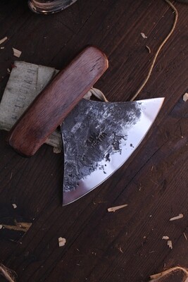 Jeff Owens Traditional Ulu 5.5” Fixed Blade / Walnut / Alaskan Forged 5160