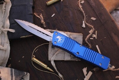 Microtech Combat Troodon D/E 3.8" OTF Automatic / Blue Aluminum / Stonewashed Fully Serrated