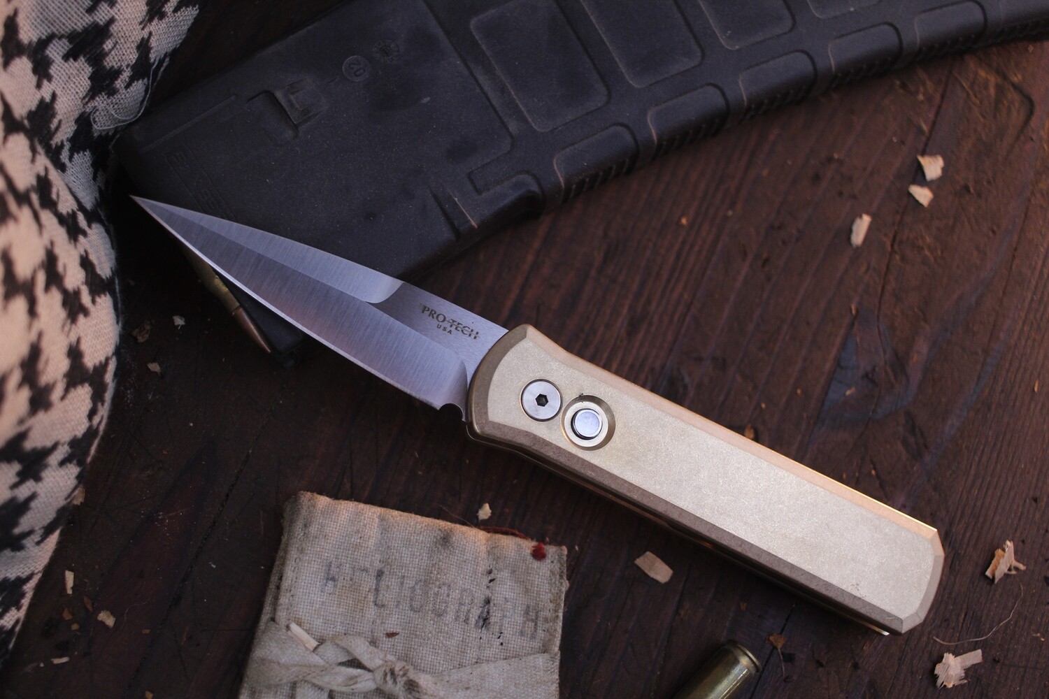 Pro-Tech Godson 3.15&quot; Automatic Buttonlock Folder / Bronzed Solid Aluminum &amp; Mother Of Pearl Button / Satin 154CM