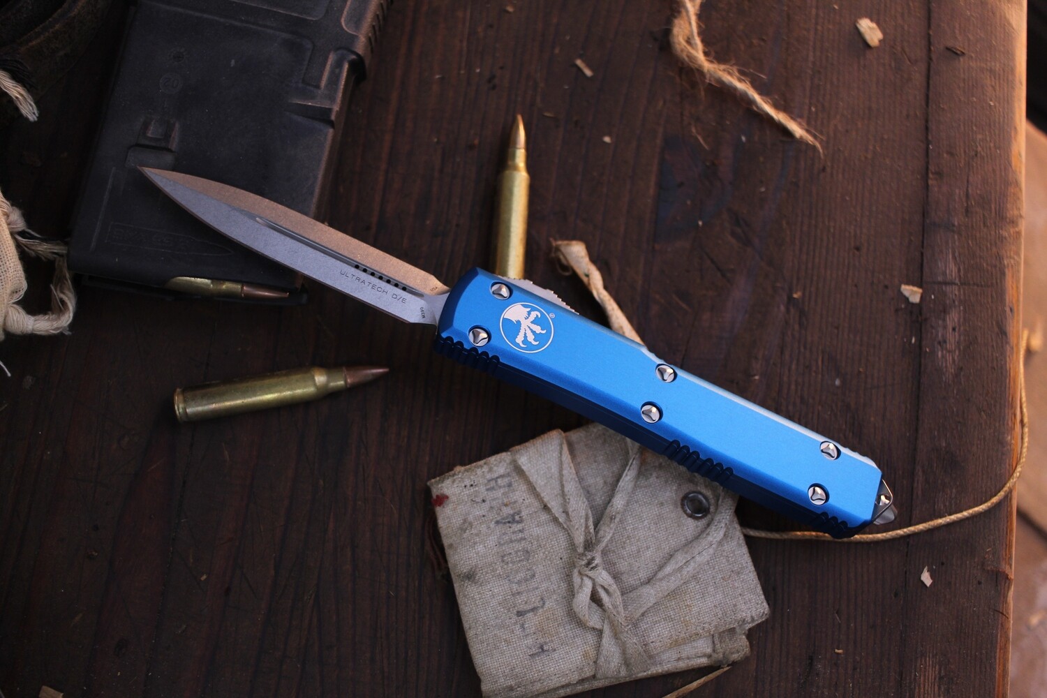 Microtech Ultratech D/E 3.4&quot; OTF Auto / Blue Aluminum / Stonewashed