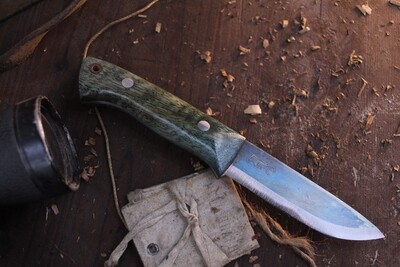 Wood Bear Knives Rogue Bear 4.25” Scandi / Monkey Pod / Blued O1