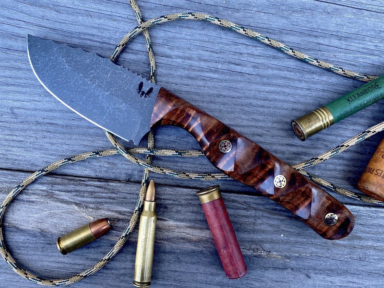 Semper Sharp 3" Lynx Fixed Blade / Curly Hawaiian Koa Wood w/ Black Liners / 3 Mosaic Pins / x2 Acid Splash Nitro-V