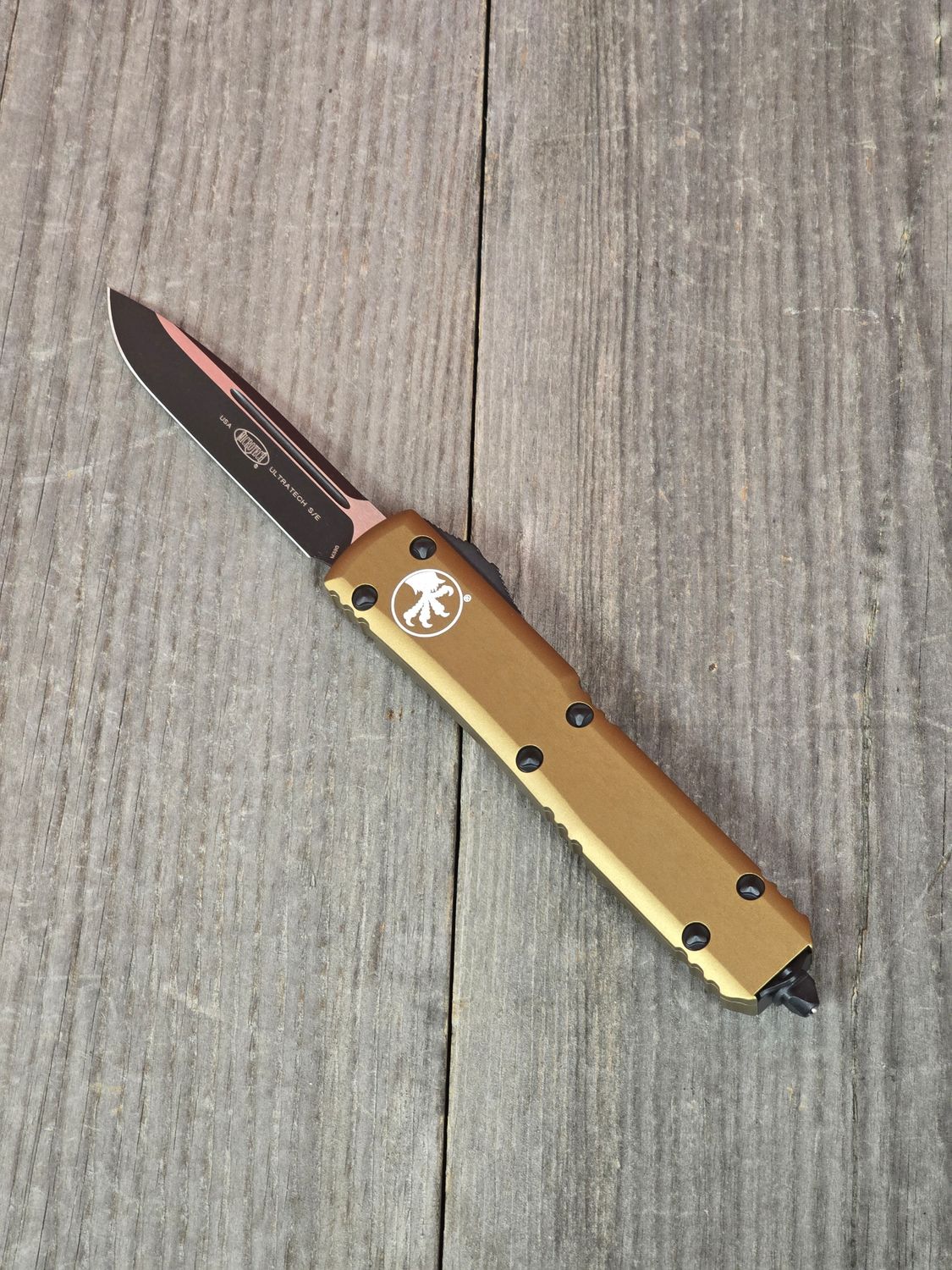 Microtech Ultratech S/E 3.46" OTF Automatic Knife / Tan Aluminum / Black