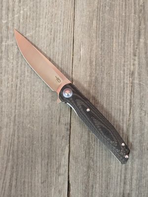 Bestech Ascot 4&quot; Linerlock Blade / Carbon Fiber &amp; Black G10 / Satin D2