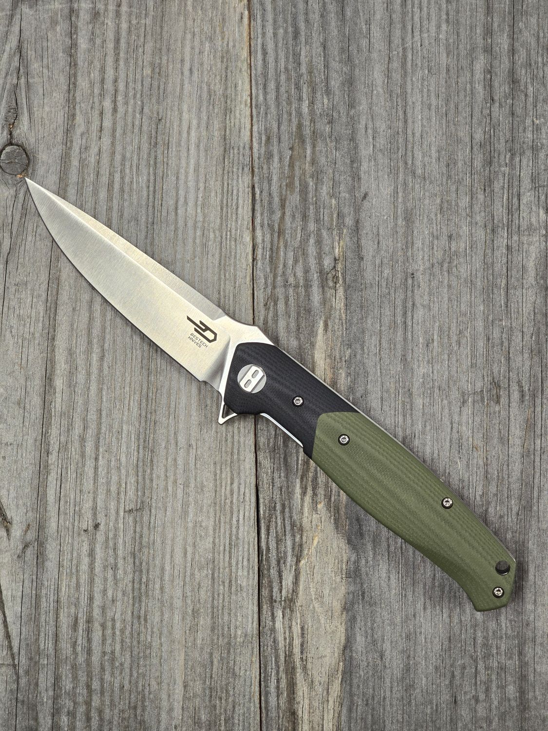 Bestech Knives Swordfish 3.875&quot; Linerlock / Black and Green G10 / Satin Magnacut