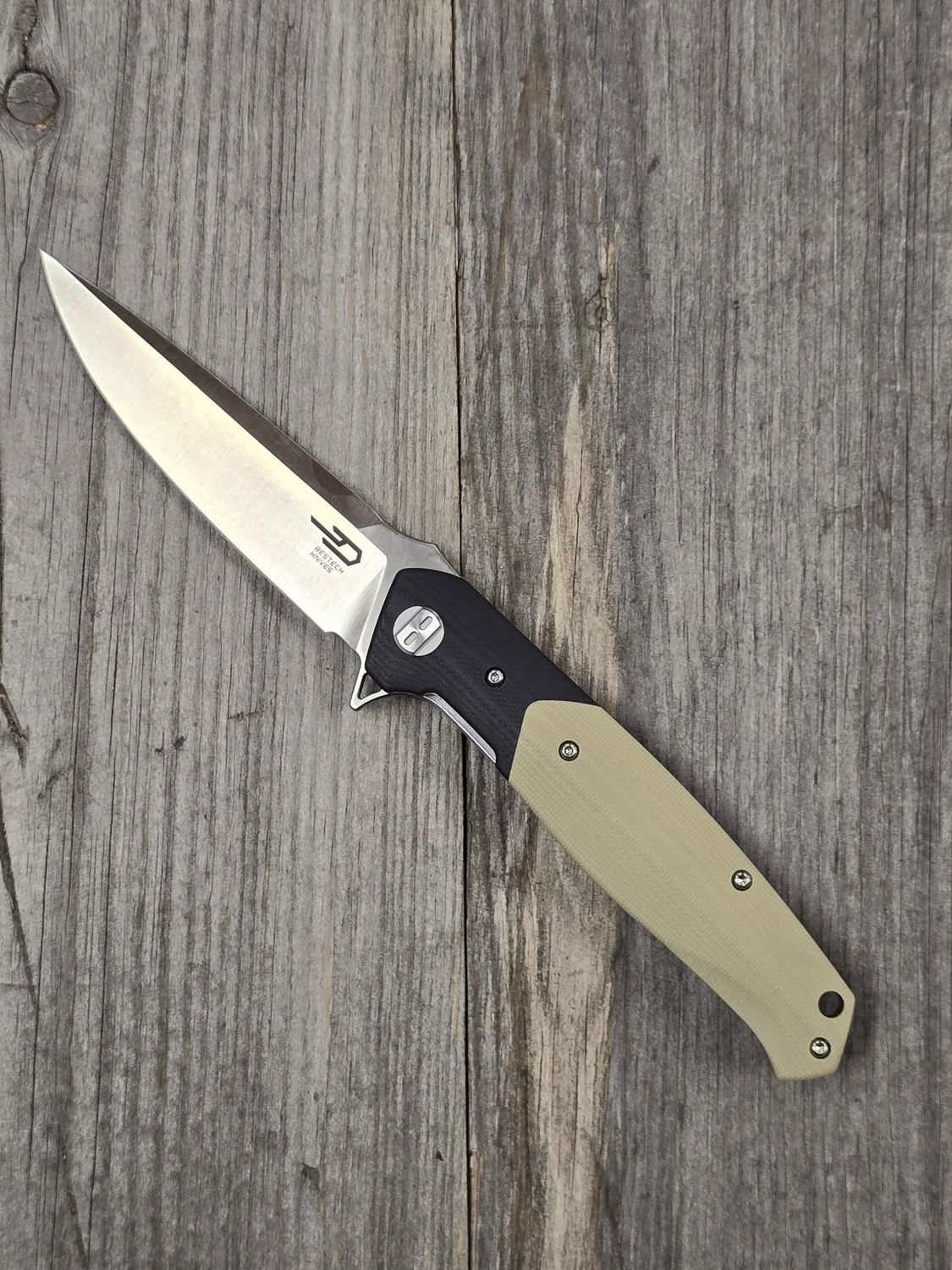 Bestech Knives Swordfish 3.875&quot; Linerlock / Black and Tan G10 / Satin Magnacut