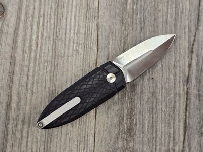 Bestech Ququ 2.25&quot; Button Lock Folder / Black Aluminum / Satin 14C28N