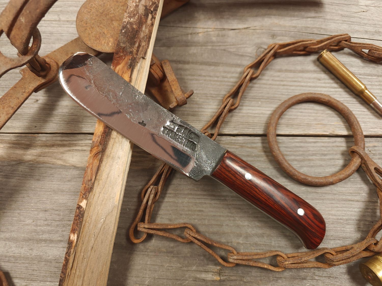 Jeff Owens 5" Beaver Tail Skinner / Cocobolo / Forge Finish 5160 Jeff Owens 5" Beaver Tail Skinner / Cocobolo / Forge Finish 5160