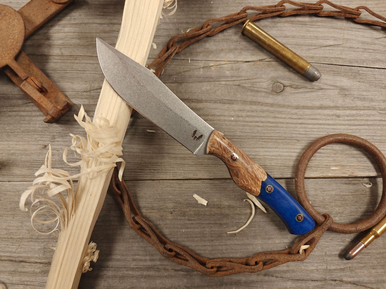 Semper Sharp The Cub 4.5" Fixed Blade / Maple Burl w/ Blue Resin, Black Liners / Satin Splashed Nitro-V Semper Sharp The Cub 4.5" Fixed Blade / Maple Burl w/ Blue Resin, Black Liners / Satin Splashed Nitro-V