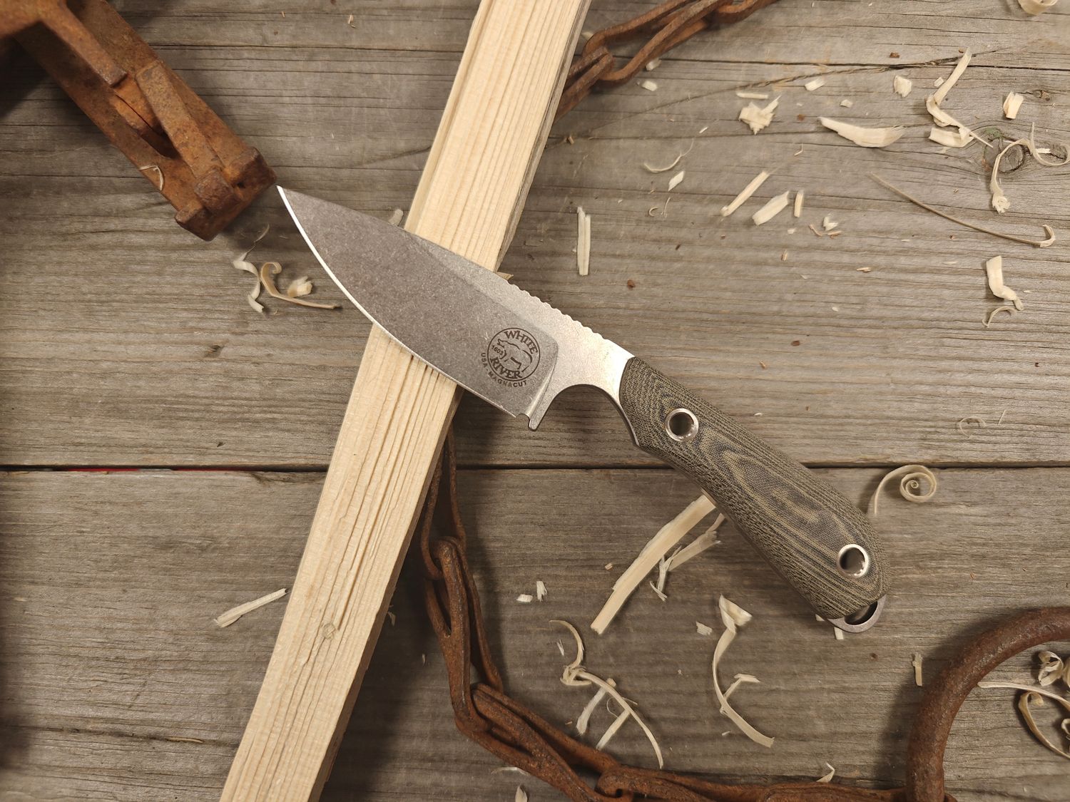 White River Model 1 Caper 3" Fixed Blade / Black &amp; OD Green Linen Micarta / Stonewashed MagnaCut