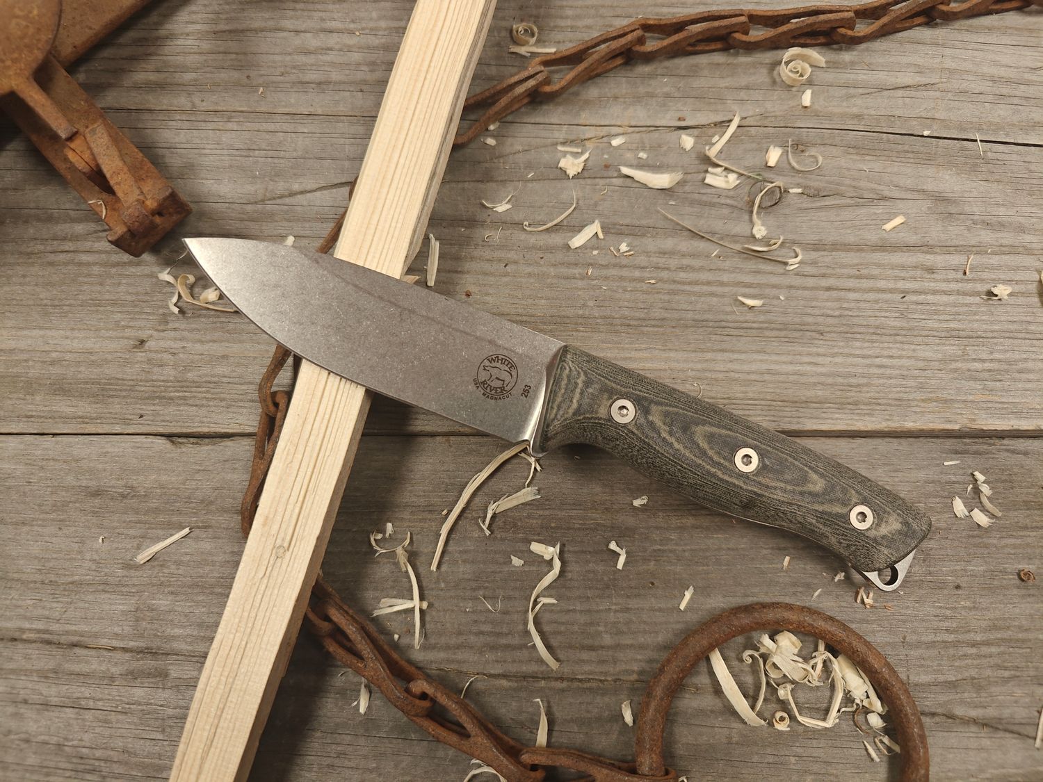 White River Knives Ursus 45 4.5" Fixed Blade Knife / Black &amp; OD Green Linen Micarta / Stonewashed MagnaCut