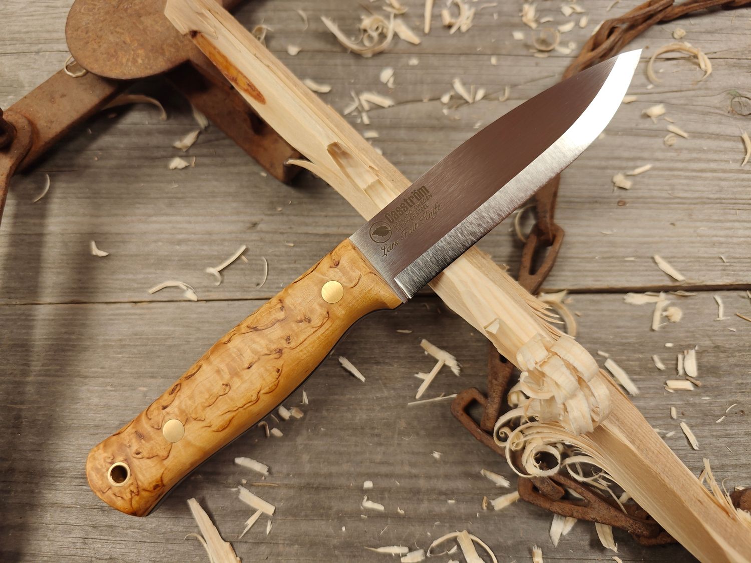 Casstrom Lars Falt 4.5&quot; Bushcraft Fixed Blade With Fire Striker / Curly Birch / Satin Sleipner