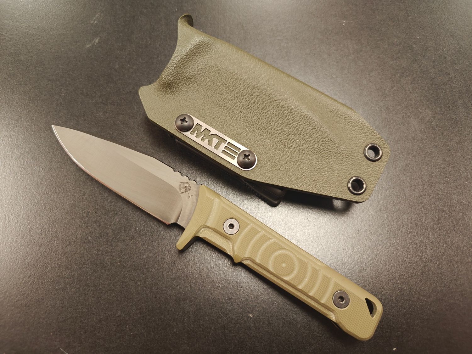 Medford Mizuchi 3.5in Fixed Blade Knife / OD Green G-10 / Black DLC 20CV