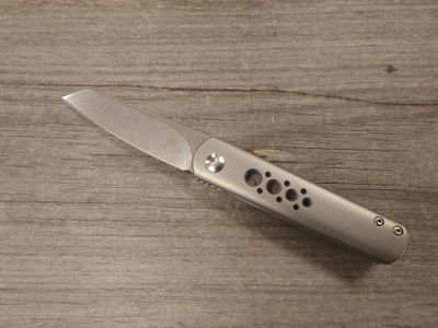 Kizer Feist W  2.82&quot; Frame Lock Knife, Titanium / Stonewash S35vn (Pre-Owned)