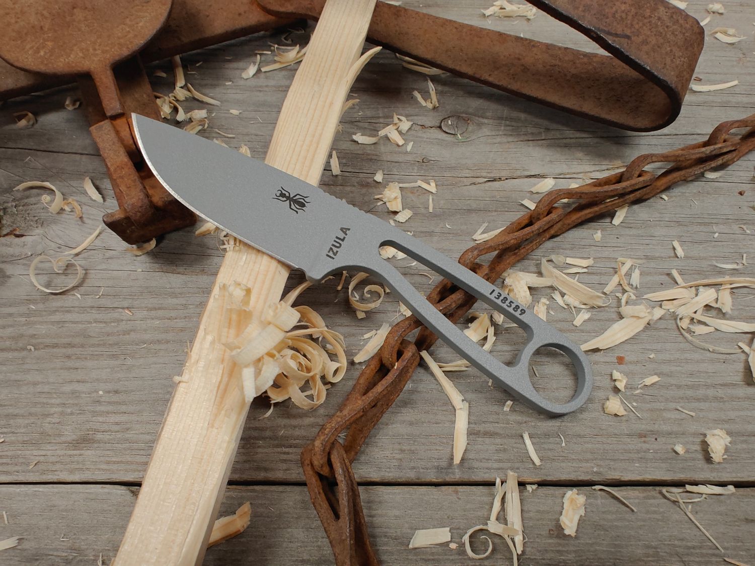 ESEE Knives 2.875&quot; Izula Neck Knife / Skeletonized / Gray 1095