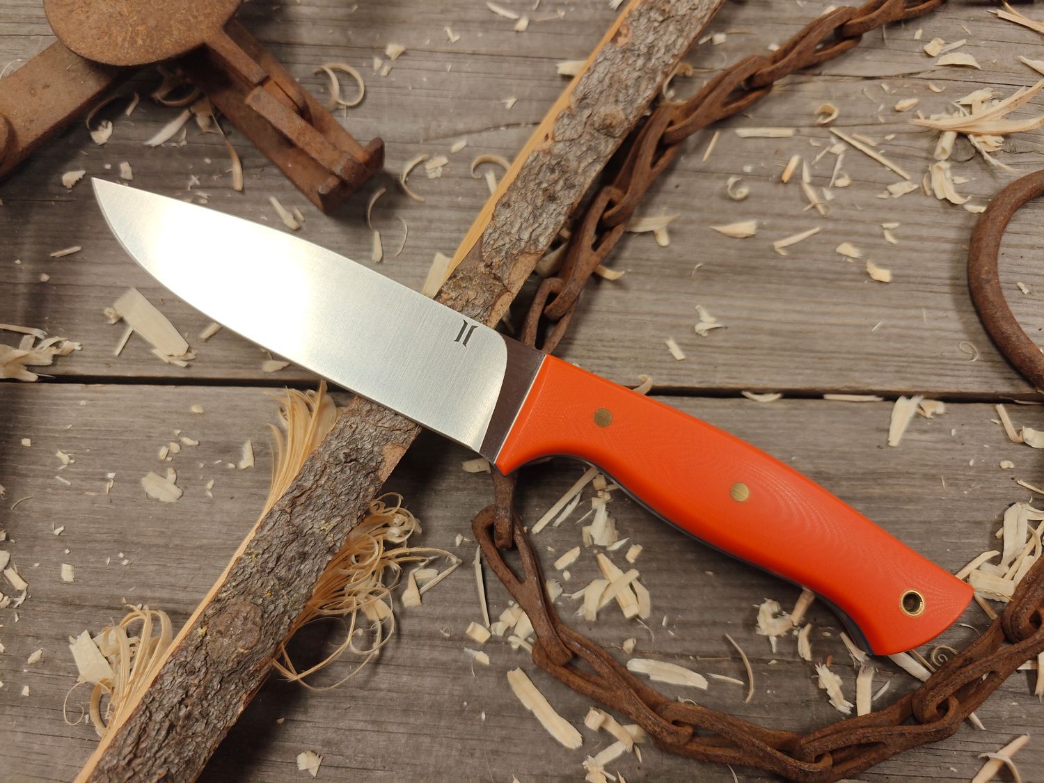 Isley Blades Model 4 / Orange G10 Blue Liners / 14C28N