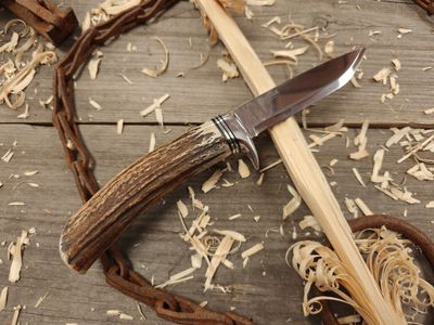 Skala Custom Knives 4&quot; Helle Blade / Red Stag w/ Aluminum Bolster / Mirror Finish 12C27 Sandvik