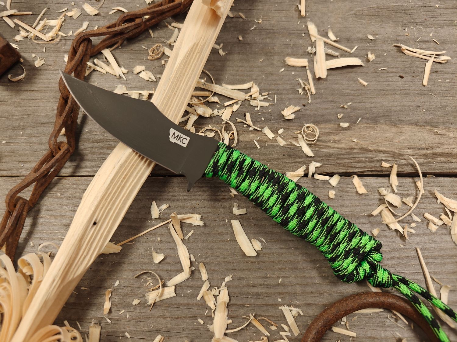 Montana Knife Co. Triump SL 3.375&quot; Fixed Blade / Green &amp; Black Paracord Wrap / Black Parkerized 52100 (Pre-Owned)