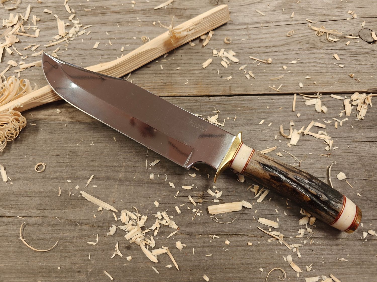 Jack B. Harrison Bowie 9&quot; Fixed Blade / Stag / Polished 440C