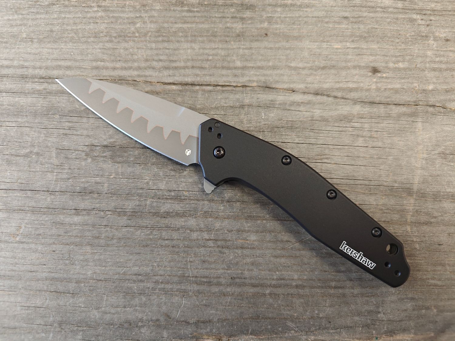 Kershaw Dividend 3&quot; Assisted Folding / Black Aluminum / Two-tone Stonewash N690 &amp; D2