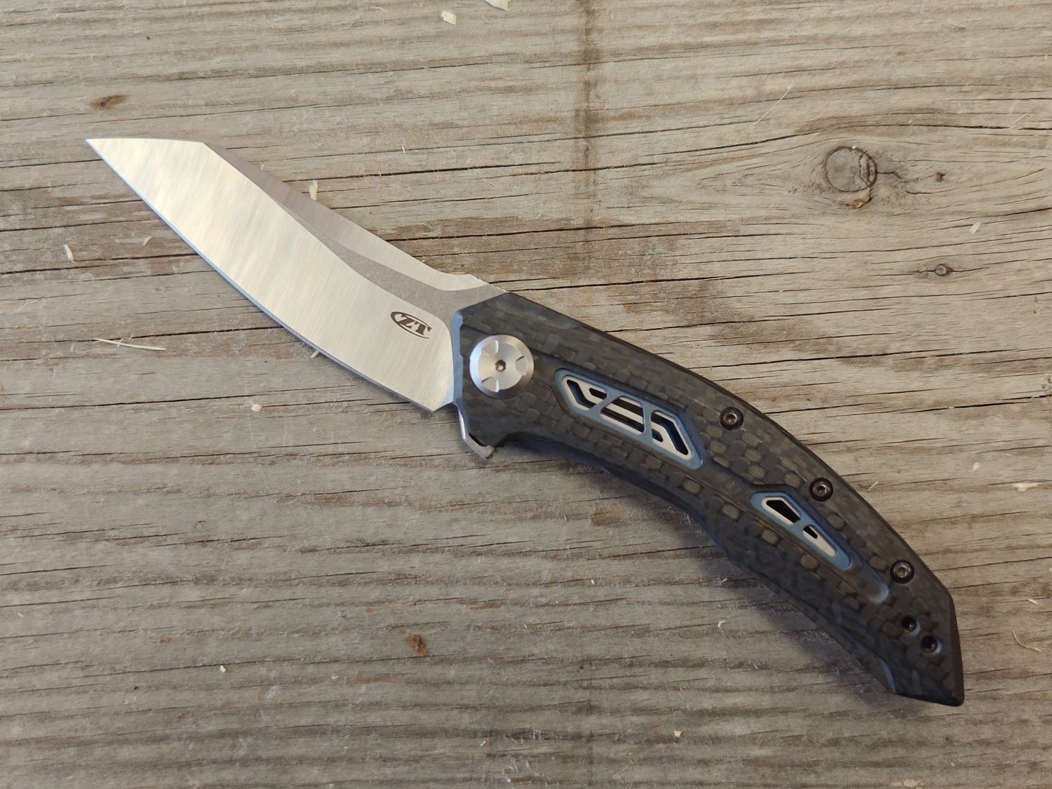 Zero Tolerance 0762 3.4&quot; Folding Knife / Carbon Fiber &amp; Titanium Sub Frame / Satin 20CV (Pre-Owned)