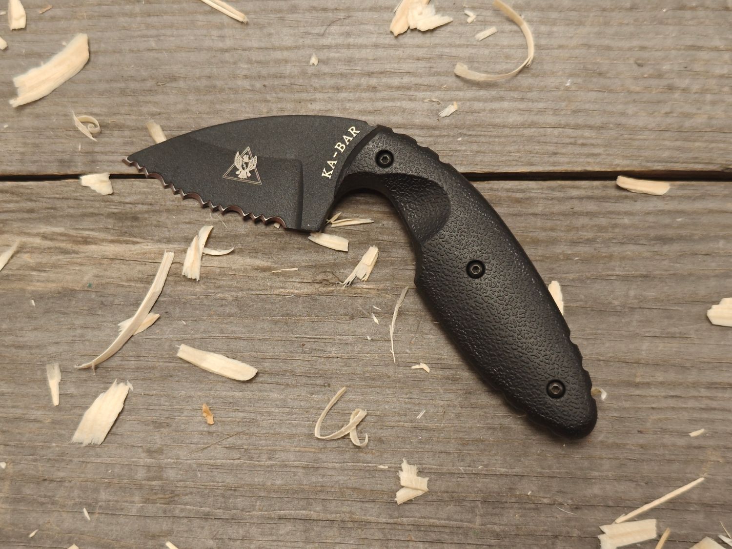 KA-Bar TDI Full Serrated 2.31&quot; Fixed / Black Zytel / Black AUS-8A