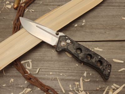 Benchmade Mini-Adamas 3.3&quot; AXIS Lock Folder / Carbon Fiber / Stonewash CPM-MagnaCut