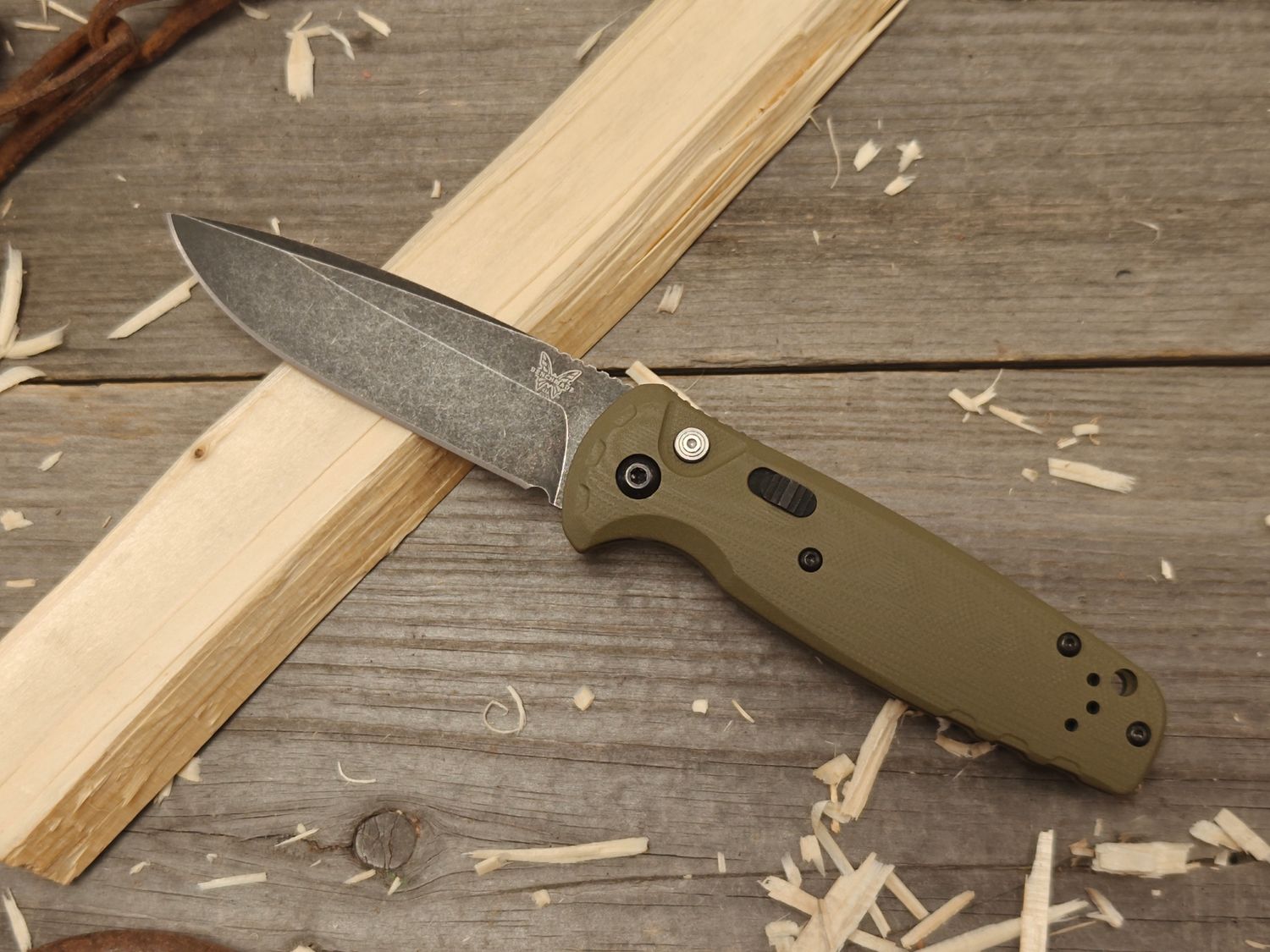 Benchmade CLA 3.5&quot; Push Button Automatic Blade / OD Green G10 / Black Stonewash CPM-MagnaCut