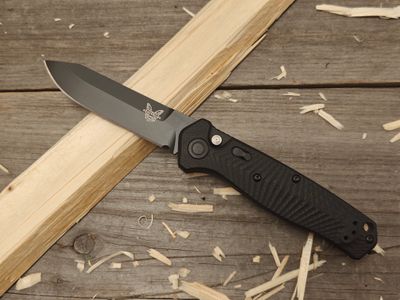 Benchmade Mediator 3.3” Reverse Tanto Automatic Knife / Black G10 / Black CPM-S90V