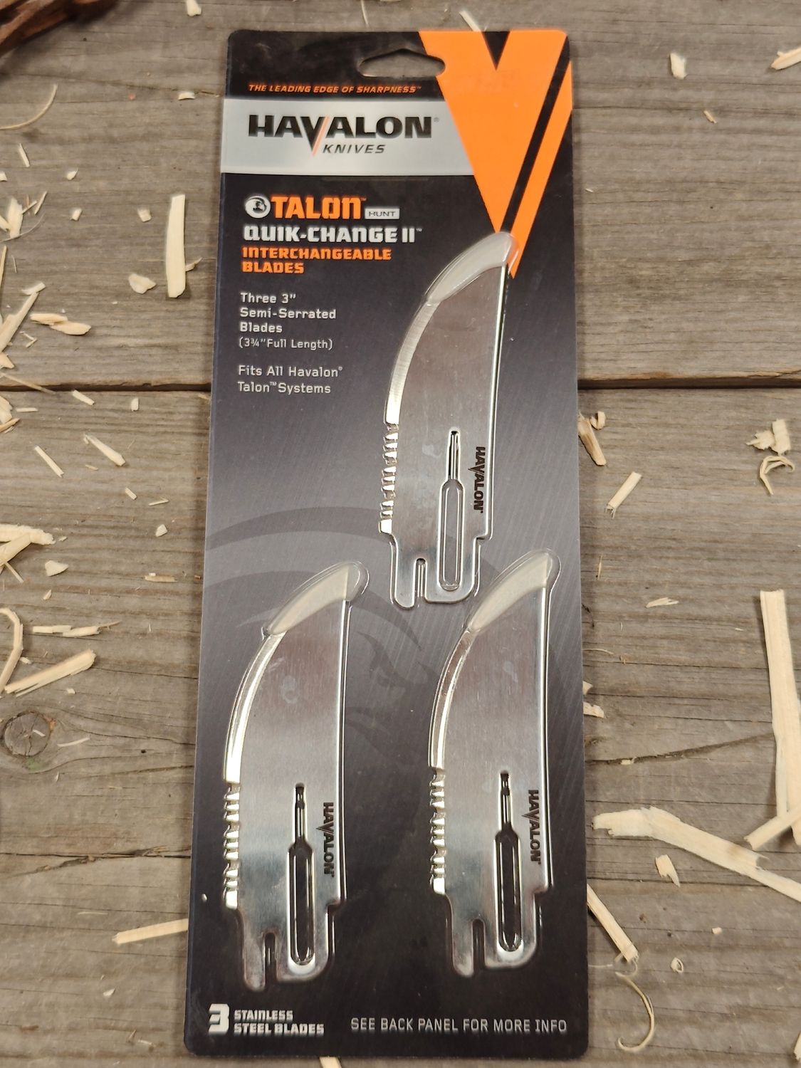 Havalon Talon Quik-Change II Replacement Blade, 3 Count / Serrated (Clam Packed)