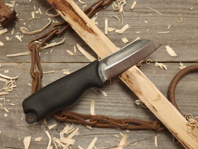 Terävä Skrama 80 3&quot; Fixed Blade Puukko / Black Molded Rubber / Forged Finished 80CRV2