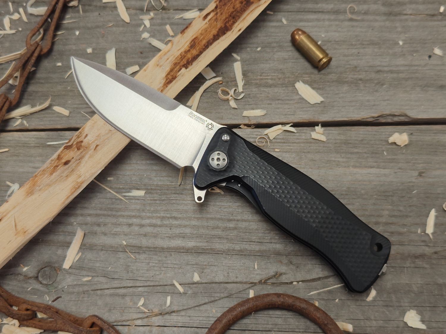 LionSTEEL SR11A 3.5" Frame Lock / Black Aluminum / Satin Sleipner