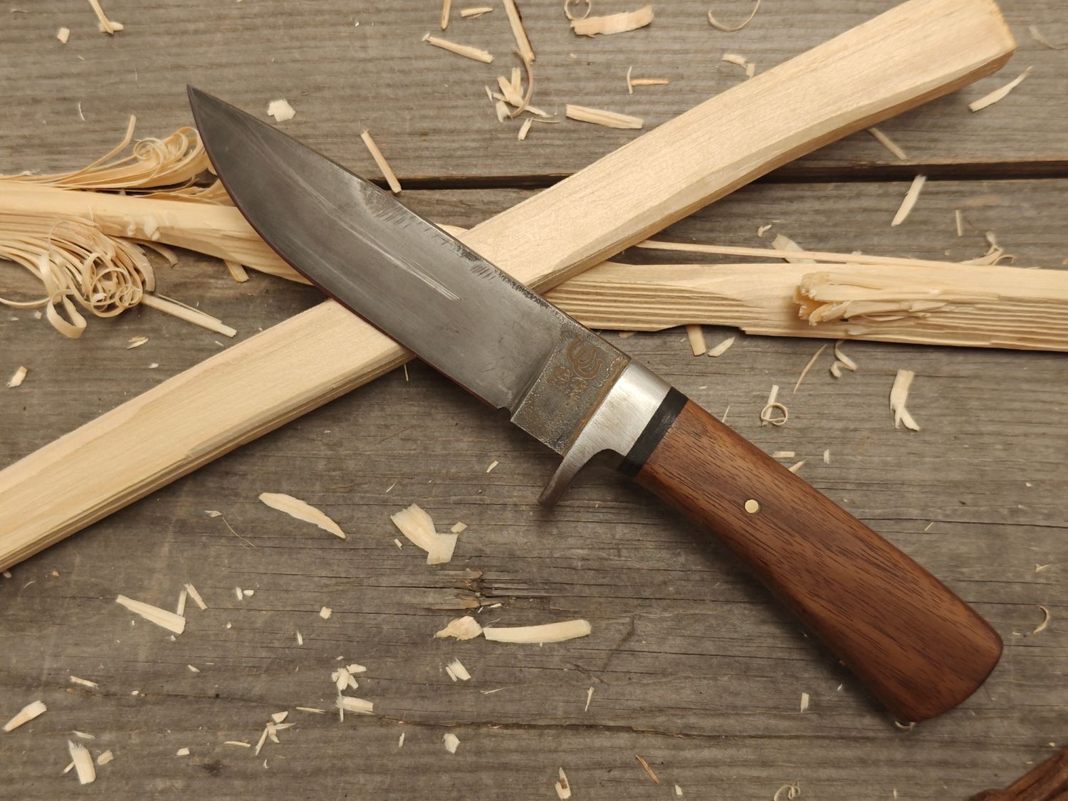 Butch Bendt Clip Point 4.5&quot; Fixed Blade / Walnut With Steel Guard / Forge Finished 5160