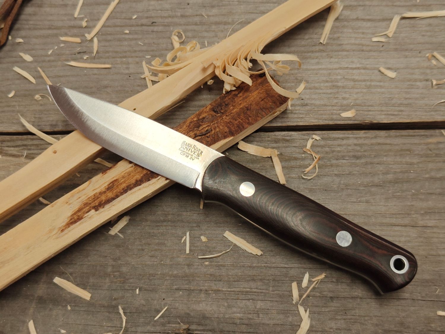 Bark River Bushcrafter 4" Fixed Blade / Black and Red Linen Micarta / Satin CPM 3V (Pre-Owned)