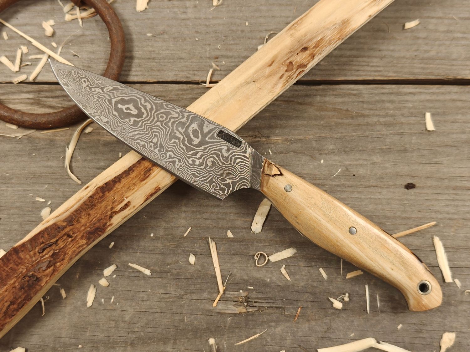 Mark Couch Damascus 4.25&quot; Fixed Blade / Stabilized Birch Burl / 15N20 &amp; 1080