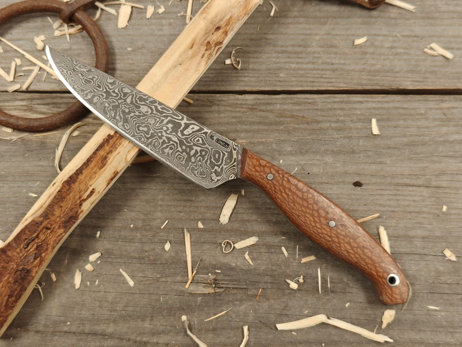 Mark Couch Damascus 4.75&quot; Fixed Blade/ Lacewood / 15N20 &amp; 1080