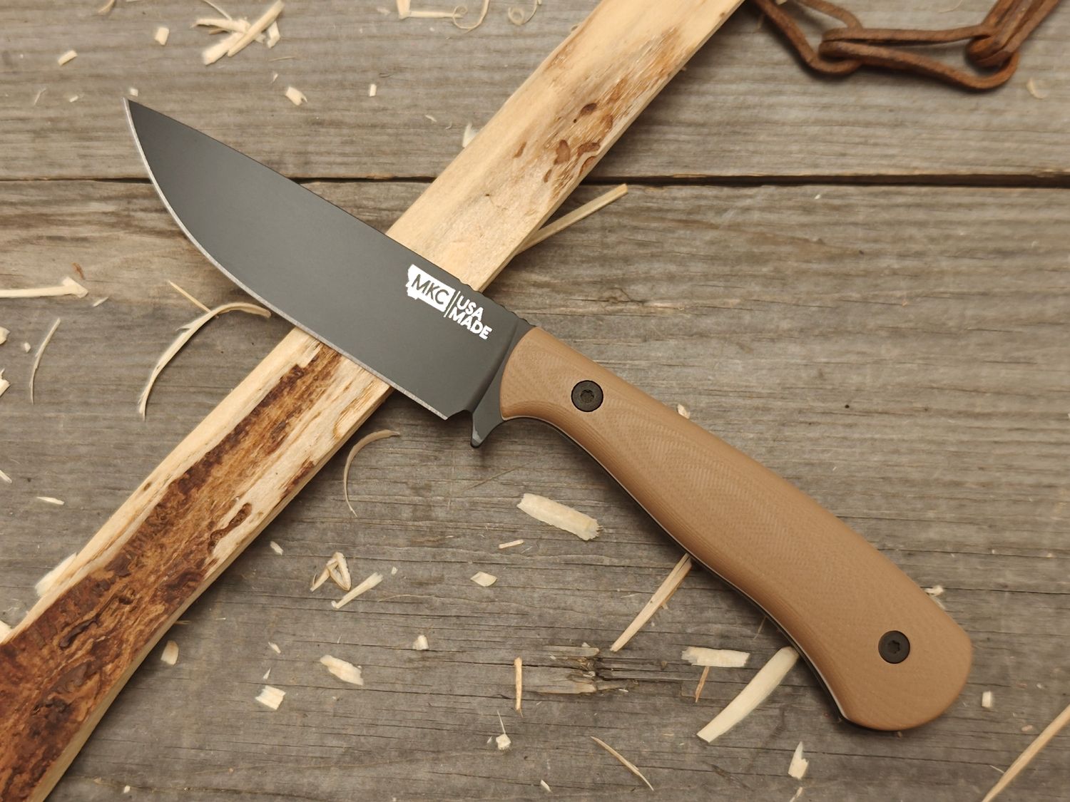 Montana Knife Co. WhiteTail 4&quot; Fixed Blade / Buck Skin G10 / PVD MagnaCut