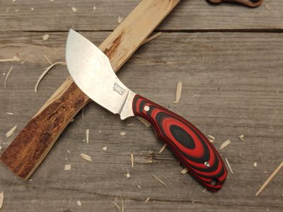 Montana Knife Co. Packout Skinner Keep Hammering Edition 3&quot; Fix Blade / Red And Black G10 / Stonewash MagnaCut