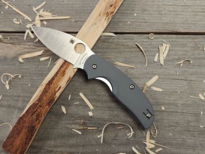 Spyderco Sage 1 3&quot; Linerlock Folder / Gray G10 / Satin Maxamet