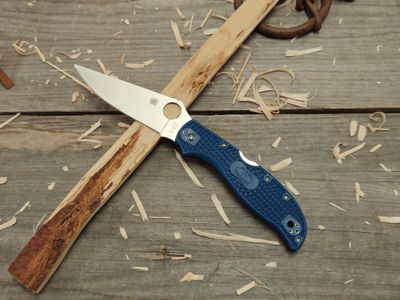 Spyderco Stretch 2 XL Lightweight 3.4&quot; Lockback Folder / Blue FRN / Satin CPM-SPY27