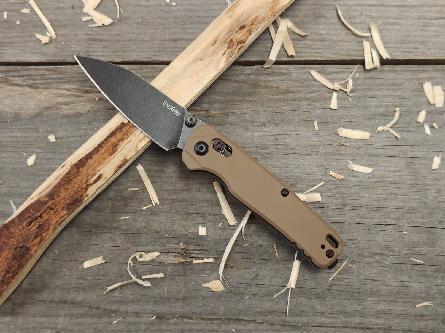 Kershaw Bel Air 3.1&quot; Bar Lock / FDE Aluminum / Black Stonewash MagnaCut